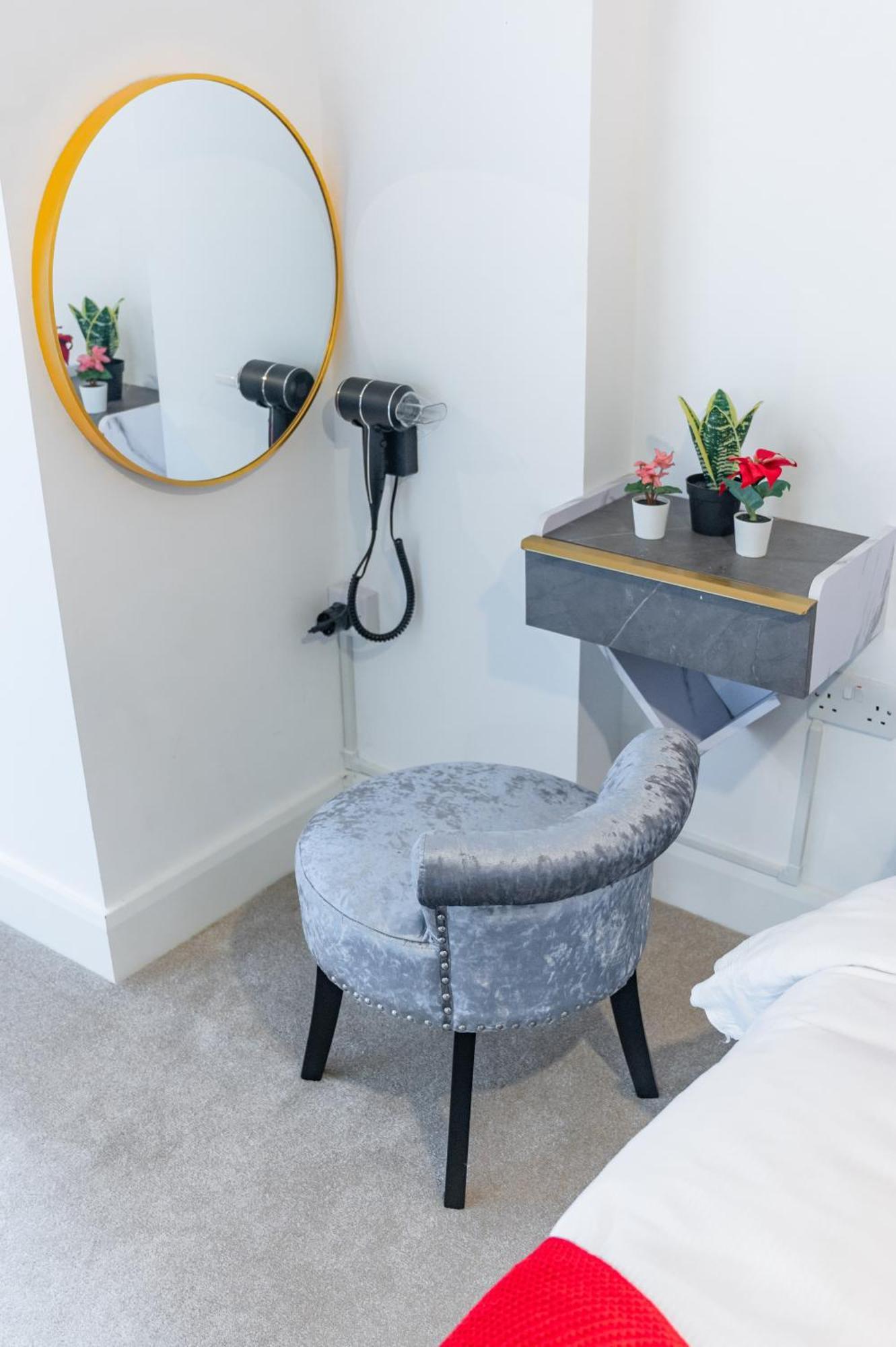Luxe Retreat